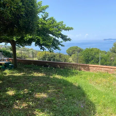Holiday home Helloelba Residenza Peducelli