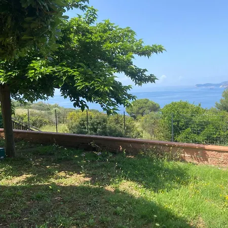 Holiday home Helloelba Residenza Peducelli *